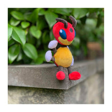 Cargar imagen en el visor de la galería, Peluche Pokemon Fit Ledian

